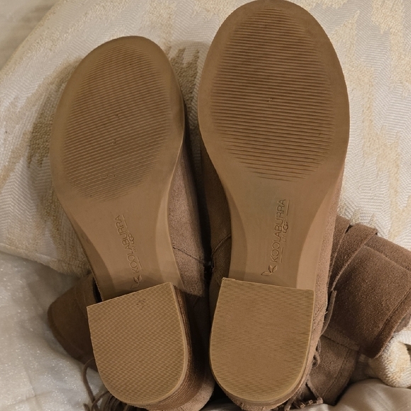 Koolaburra Tan Suede Ankle Boots with Tassel - Picture 11 of 14